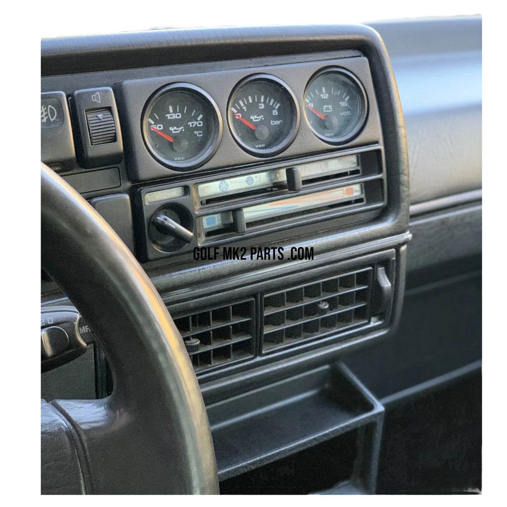 Radio slot gauge holder (LHD)